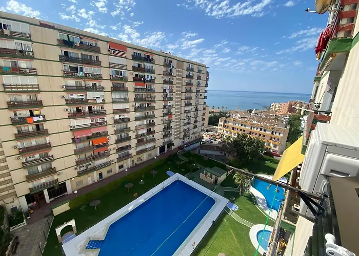 Apartamentos Naciones Playa, Santa Ana Beach
