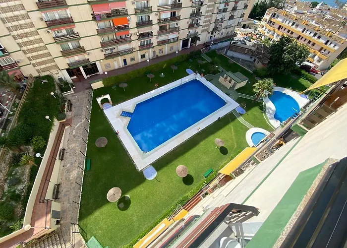 Apartamentos Naciones Playa, Santa Ana Beach
